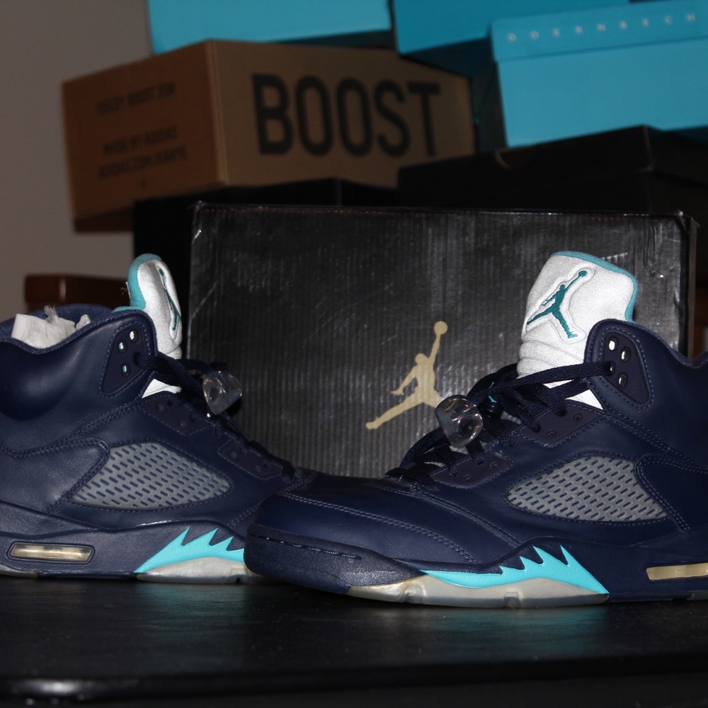 Jordan 5 Retro Pre-Grape 2015 136027-405 SZ 10
